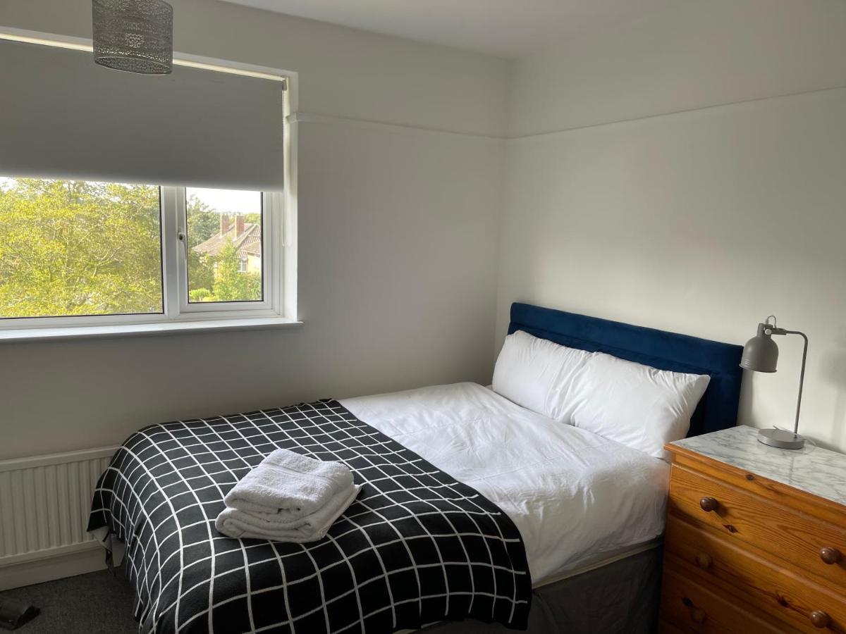 Golden Triangle House Guest house *